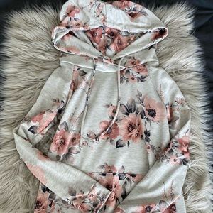 NWOT 12PM Floral Pullover